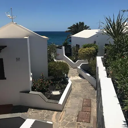 Hogar Palmera With Pool & Apartment Playa Honda (Lanzarote)