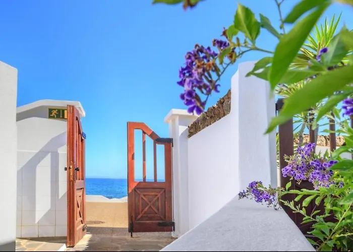 Hogar Palmera With Pool & بلايا هوندا